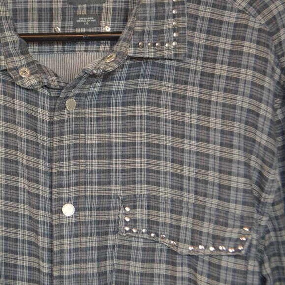 Mens Armani Exchange A/X Grey Plaid Shirt w Silver Stud Accents Size: L - Picture 3 of 3